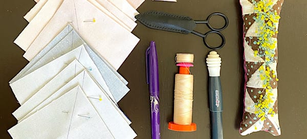 10 Sewing Tools to Pack - Amy Ellis Amyscreativeside.com